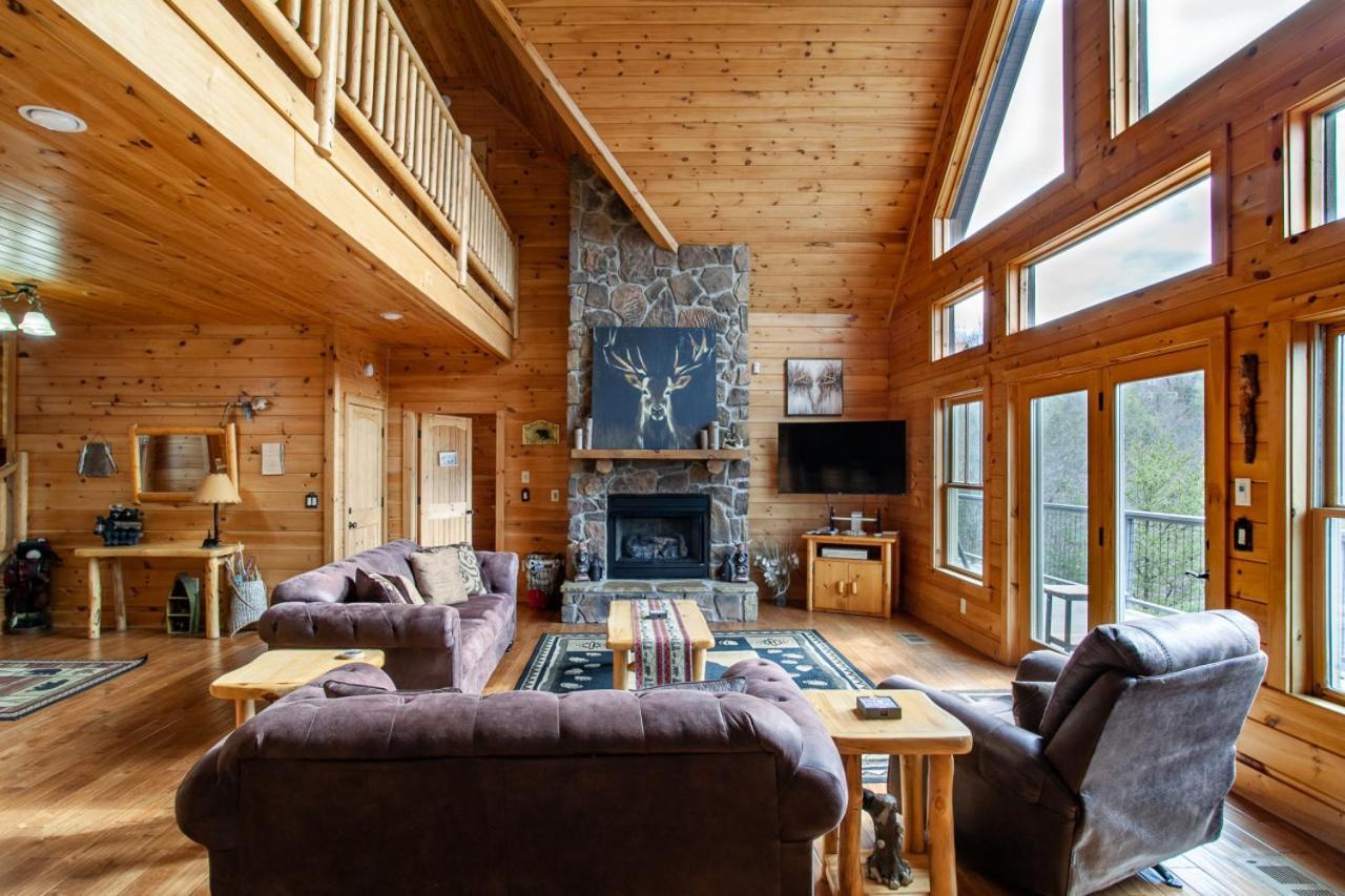 Black Bear Reserve - Mtn View, Hot Tub, Game Room 세비어빌 외부 사진