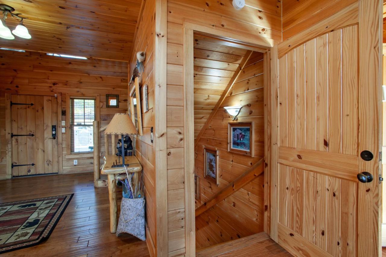 Black Bear Reserve - Mtn View, Hot Tub, Game Room 세비어빌 외부 사진